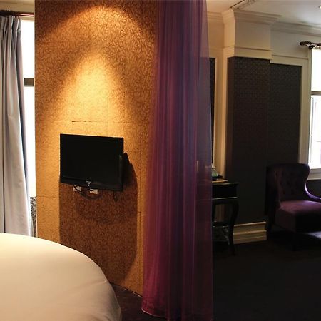 Manhattan Jinling Hotel Шанхай Екстериор снимка