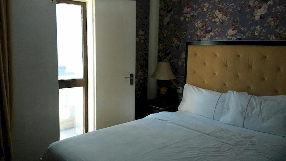 Manhattan Jinling Hotel Шанхай Екстериор снимка