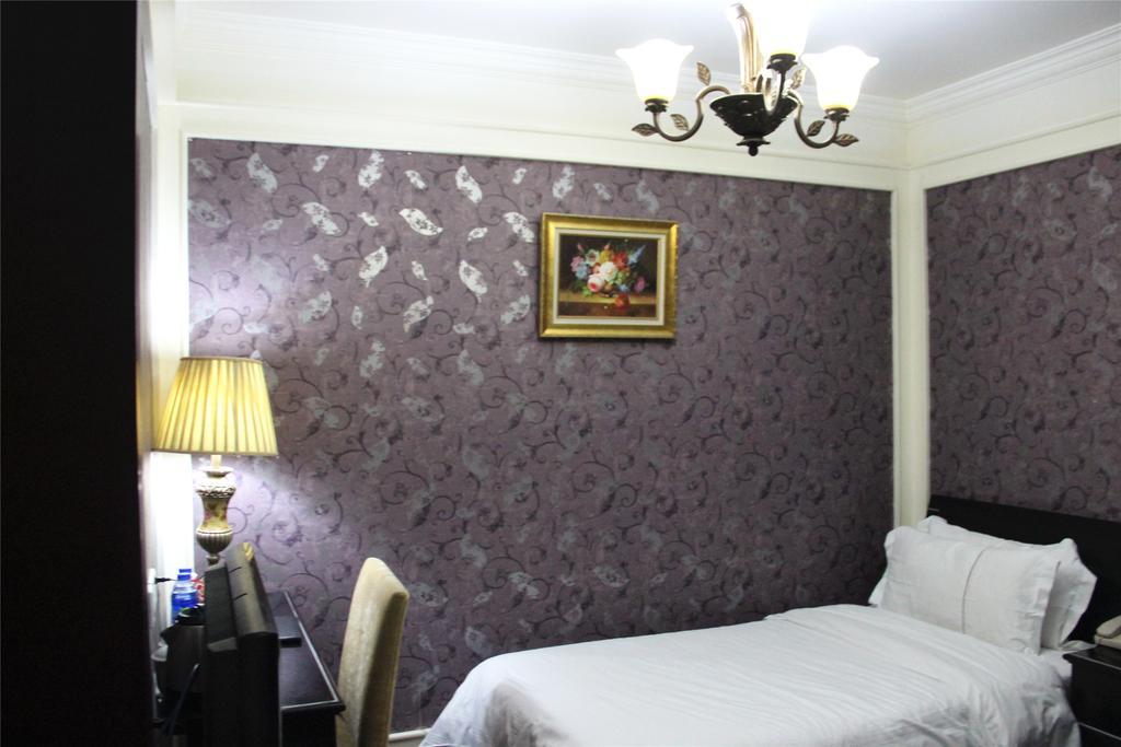 Manhattan Jinling Hotel Шанхай Стая снимка